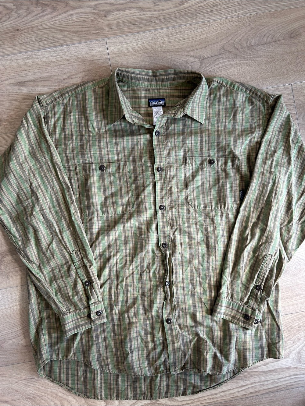 Patagonia Men's Olive Green Striped Plaid Button-Up Shirt Jacket